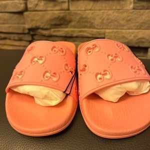 Gucci Pink Women's Slides
